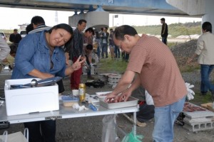 ブラジルチームのリーダー　鹿間マリコさんとトメセイジさん